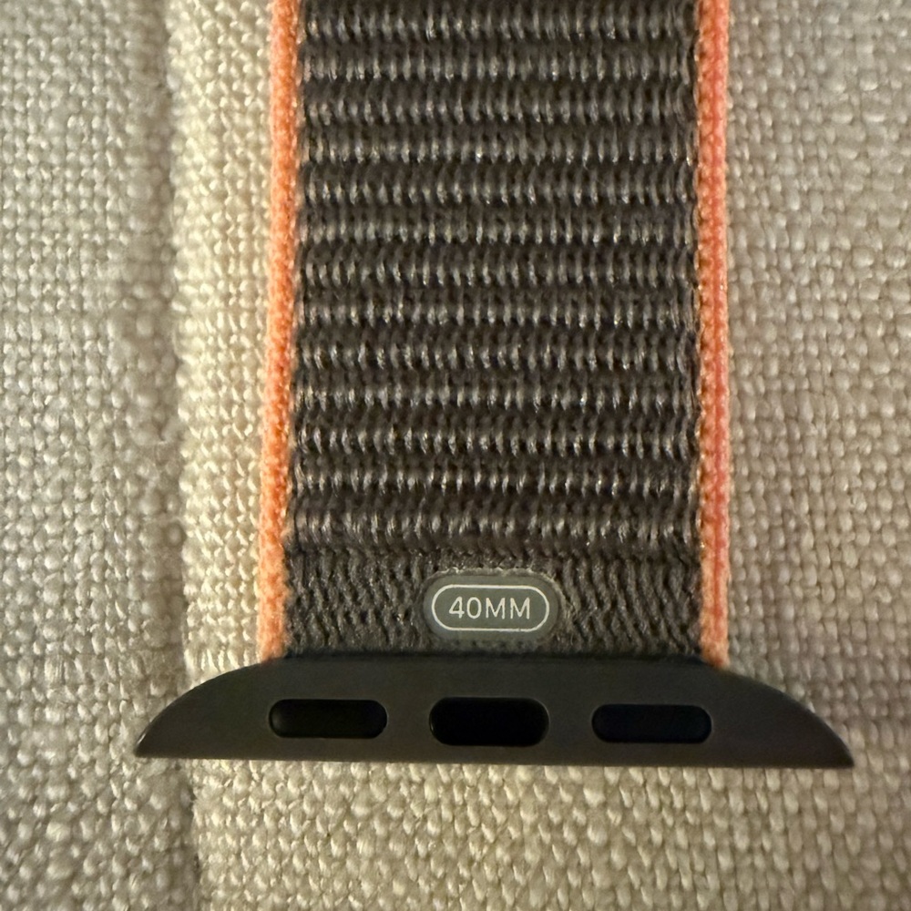 Apple Watch Sport loop 40mm - Picture 4 of 4